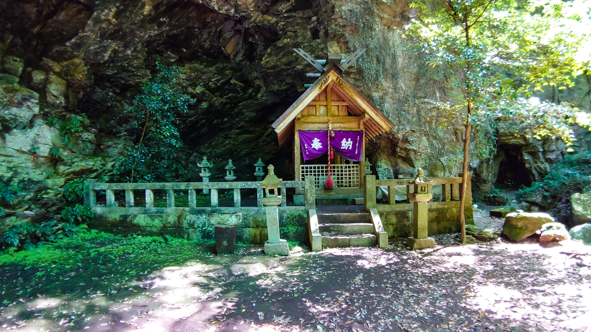 瑞穂 岩戸神社 縄文人が暮らしていた場所 Artworks